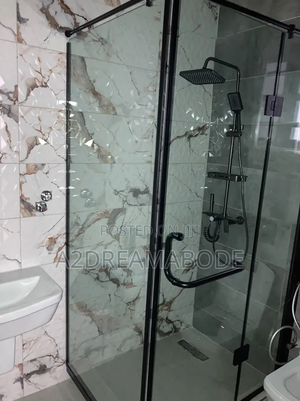 5bdrm Duplex in Ikeja Gra for rent