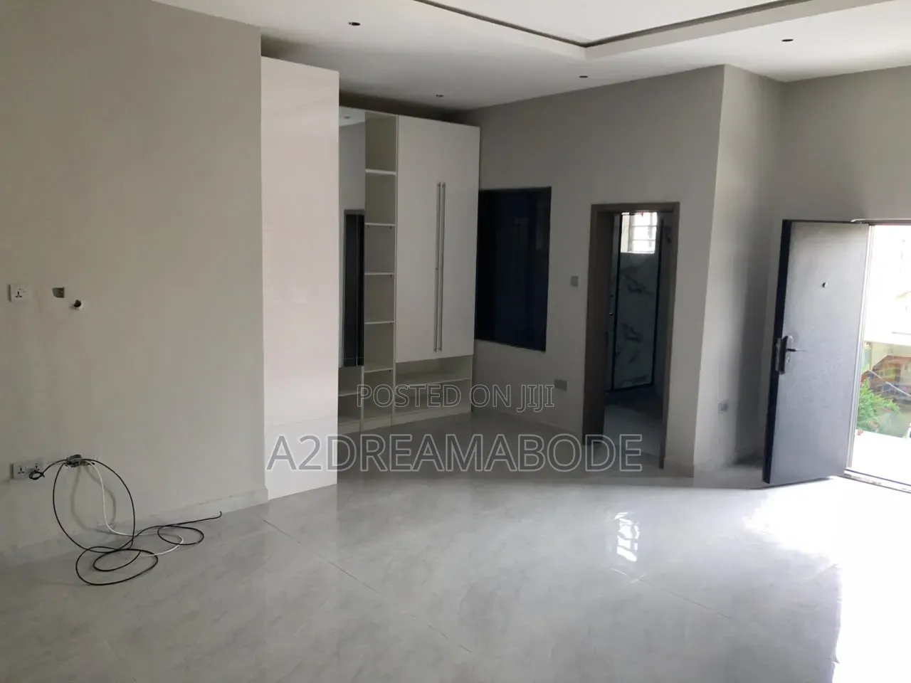 5bdrm Duplex in Ikeja Gra for rent