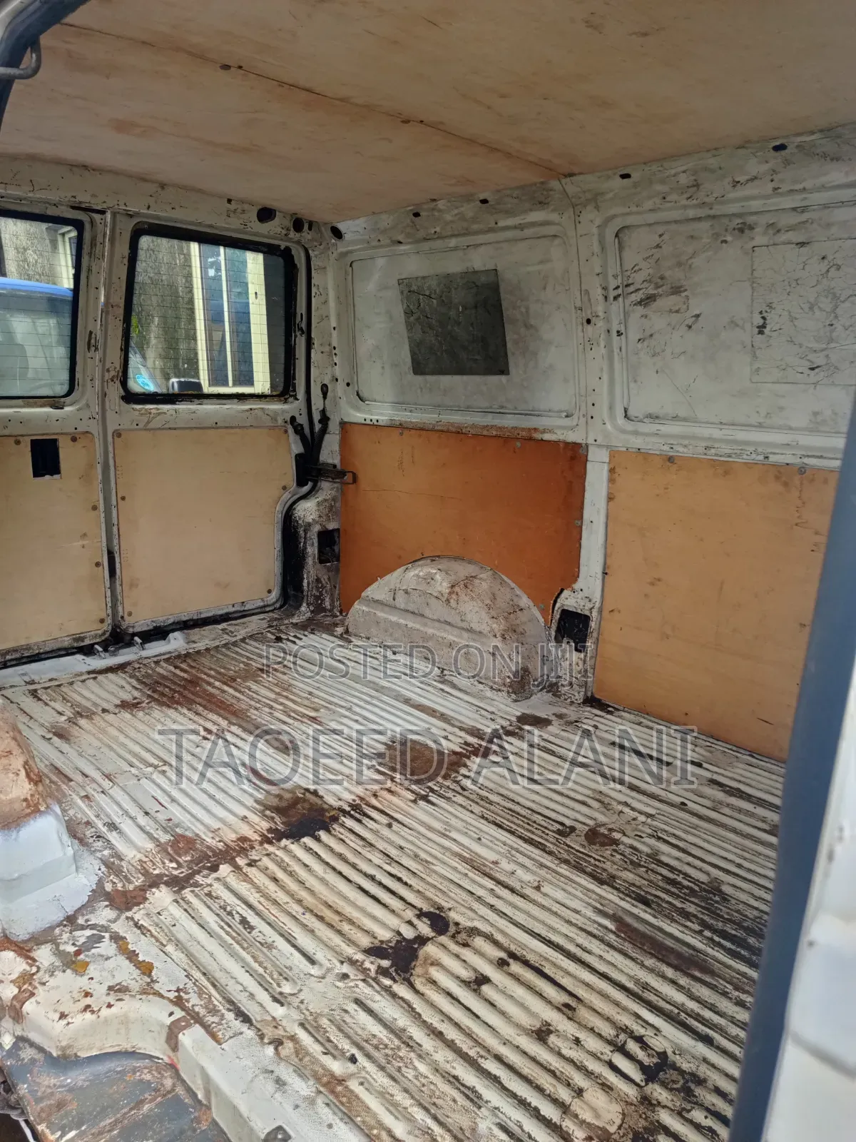 Volkswagen Transporter 2002 White