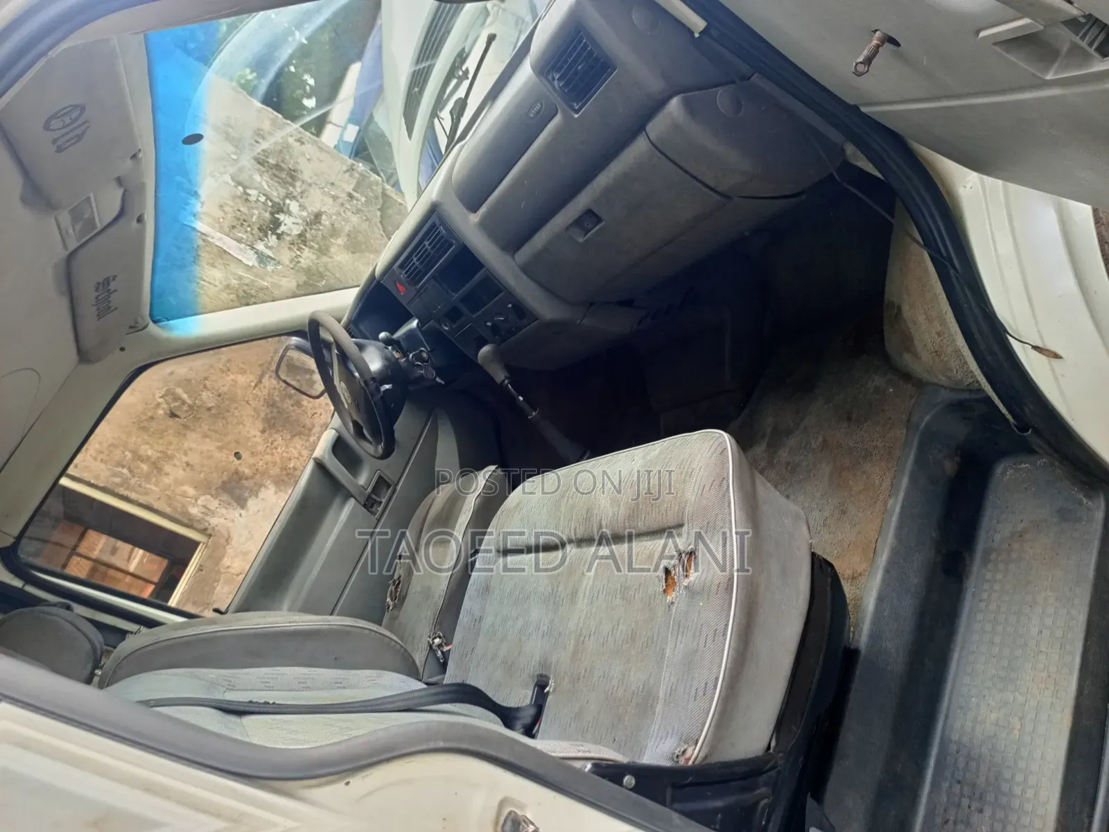 Volkswagen Transporter 2002 White