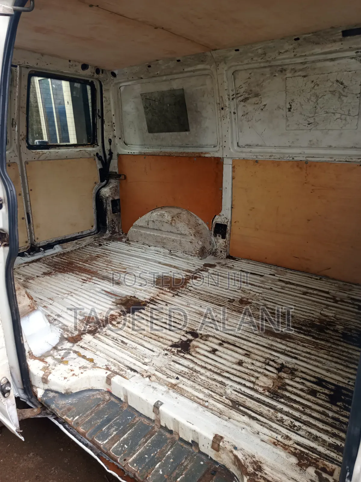Volkswagen Transporter 2002 White