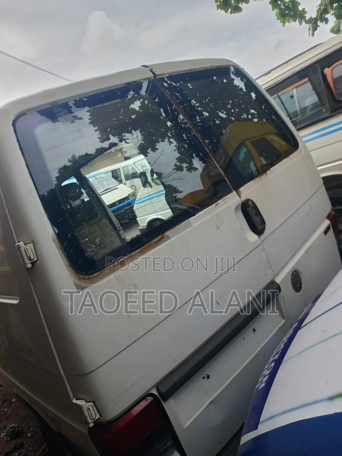 Volkswagen Transporter 2002 White