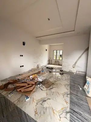 3bdrm Block of Flats in Shelter Afrique, Uyo for rent