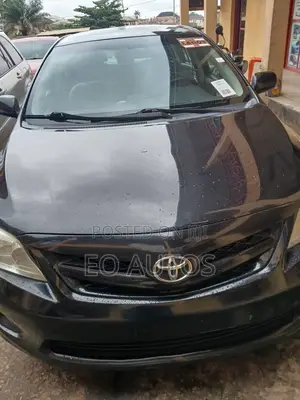 Toyota Corolla LE 4dr Sedan (1.8L 4cyl 4A) 2012 Black