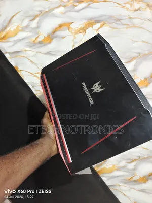 Laptop Acer Predator Helios 300 16GB Intel Core i5 SSD 512GB