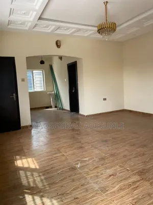 2bdrm Block of Flats in Ikolaba Estate, Bodija for rent