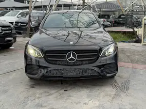 Mercedes-Benz E300 2016 Black