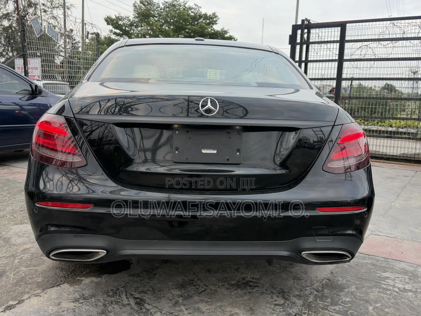 Mercedes-Benz E300 2016 Black