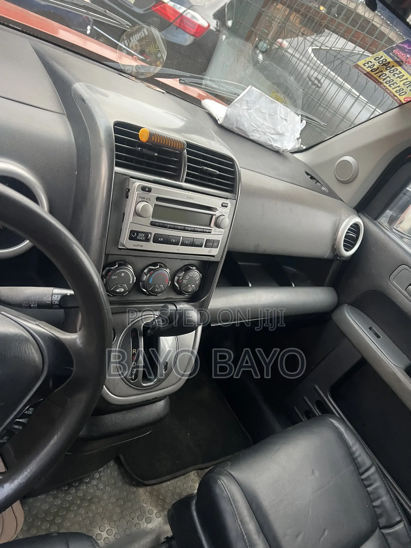 Honda Element LX Automatic 2005 Red