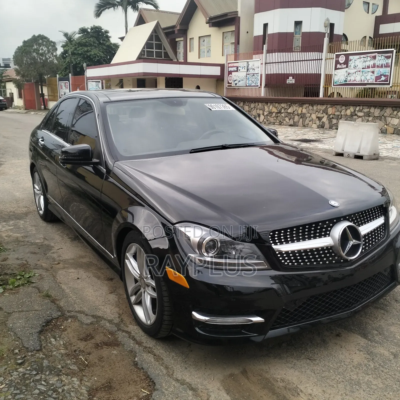 Mercedes-Benz C300 2012 Black