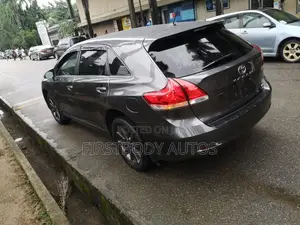 Toyota Venza 2010 Gray