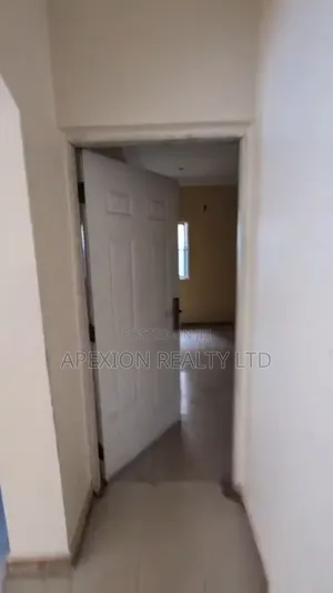 2bdrm Bungalow in Apexion Estate, Wuse 2 for rent