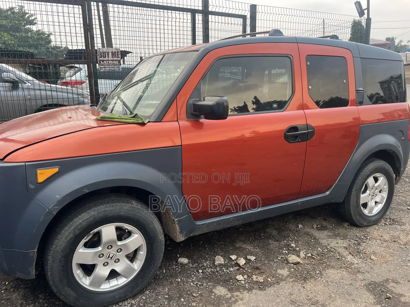 Honda Element LX Automatic 2005 Red