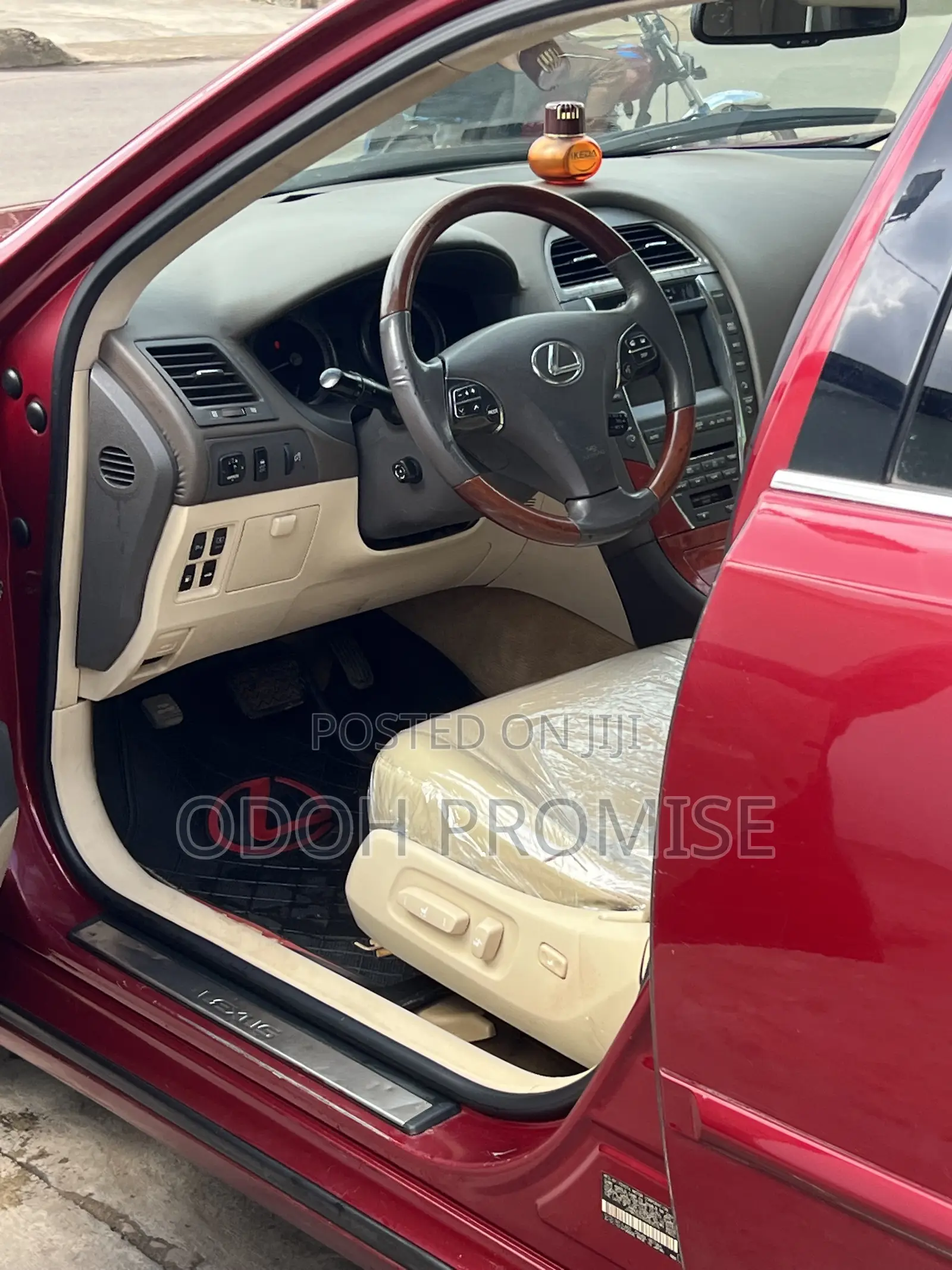 Lexus ES 350 2010 Red