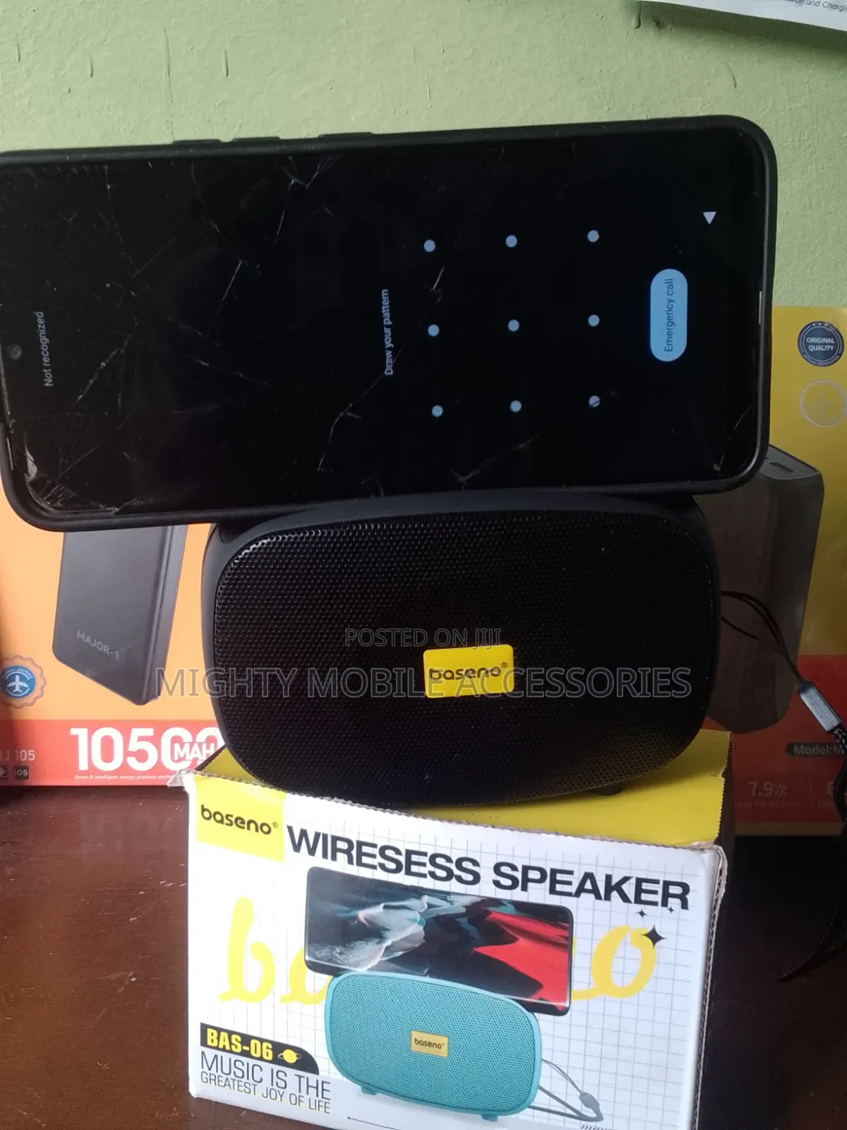 Basno Wireless Bluetooth Speacker