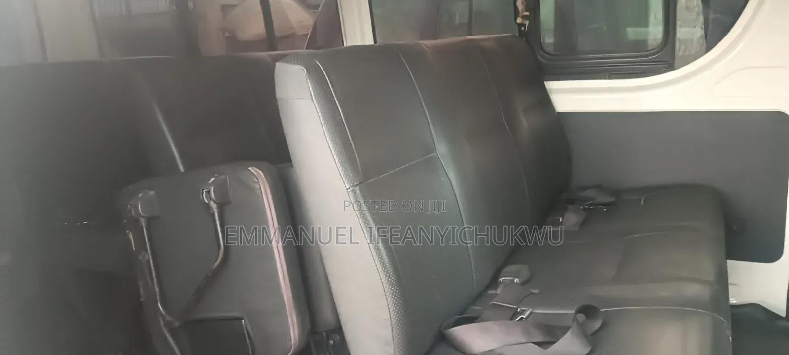 Toyota HiAce 2015 White