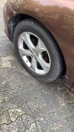 Toyota Venza LE 2011 Brown