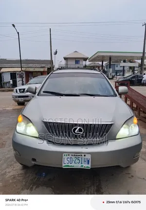 Lexus RX 330 2004 Blue