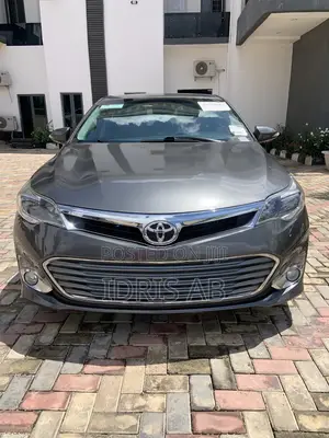 Toyota Avalon XLE 4dr Sedan (3.5L 6cyl 6A) 2014 Gray
