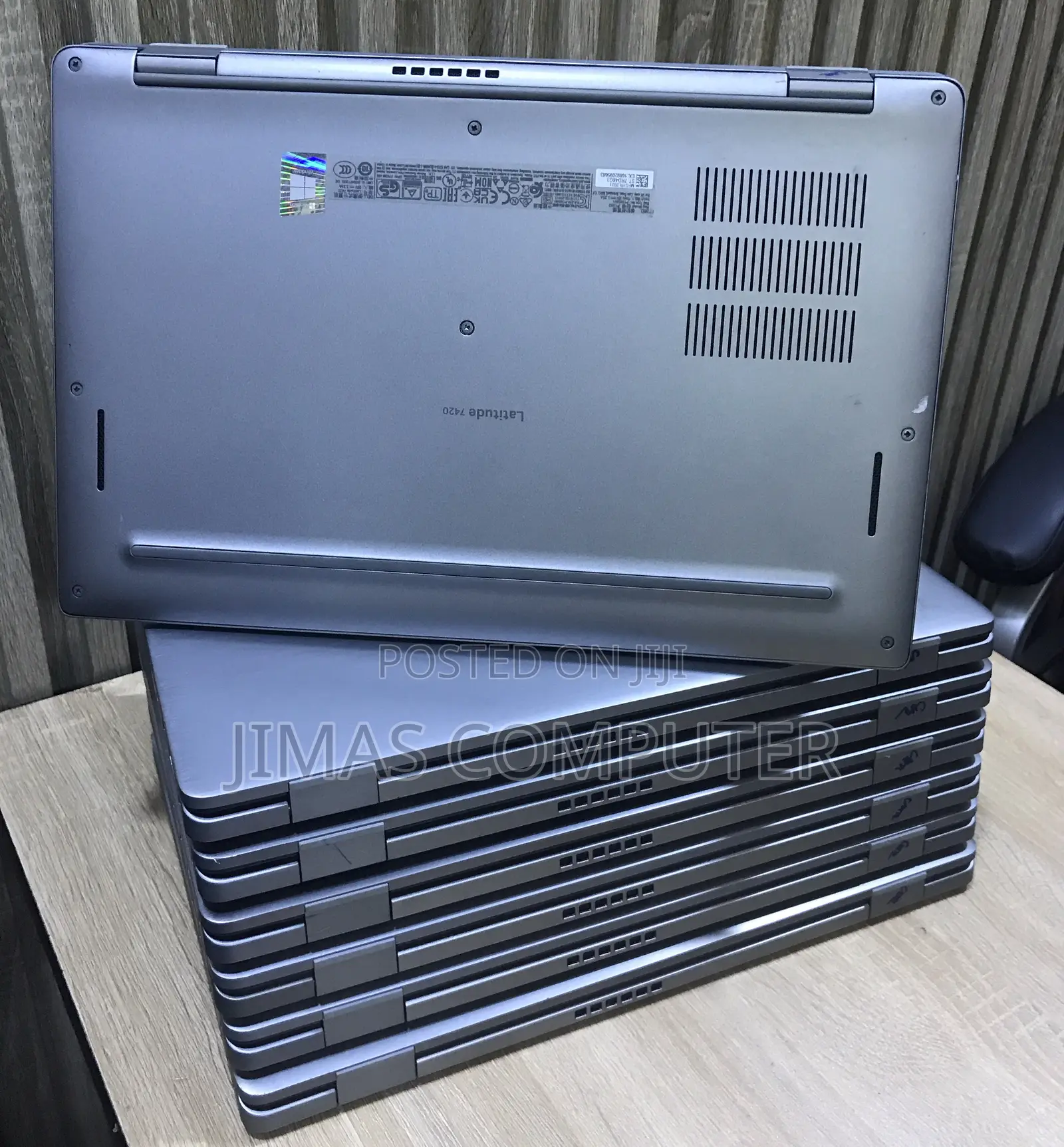 Laptop Dell Latitude 7420 32GB Intel Core i7 SSD 512GB