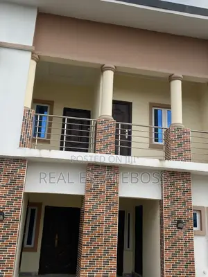 4bdrm Duplex in Shelter Afrique, Uyo for rent