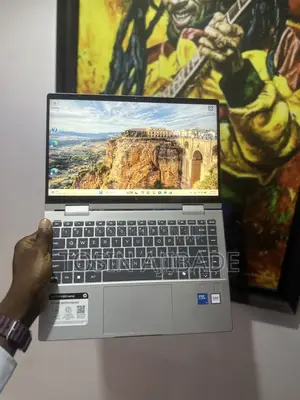 Laptop HP Envy x360 8GB Intel Core Ultra 5 SSD 512GB