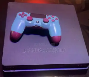 Play Station 4