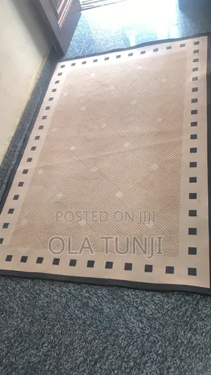 6 by 8 High Quality Turkish Water Resistance Rug