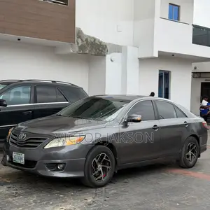 Toyota Camry 2008 Gray