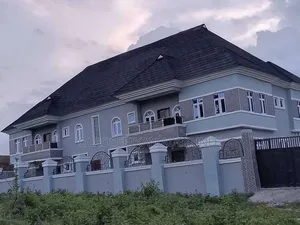 3bdrm Block of Flats in Liberty Academy Opp, Akala Express for sale
