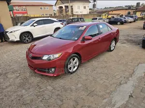 Toyota Camry 2012 Red