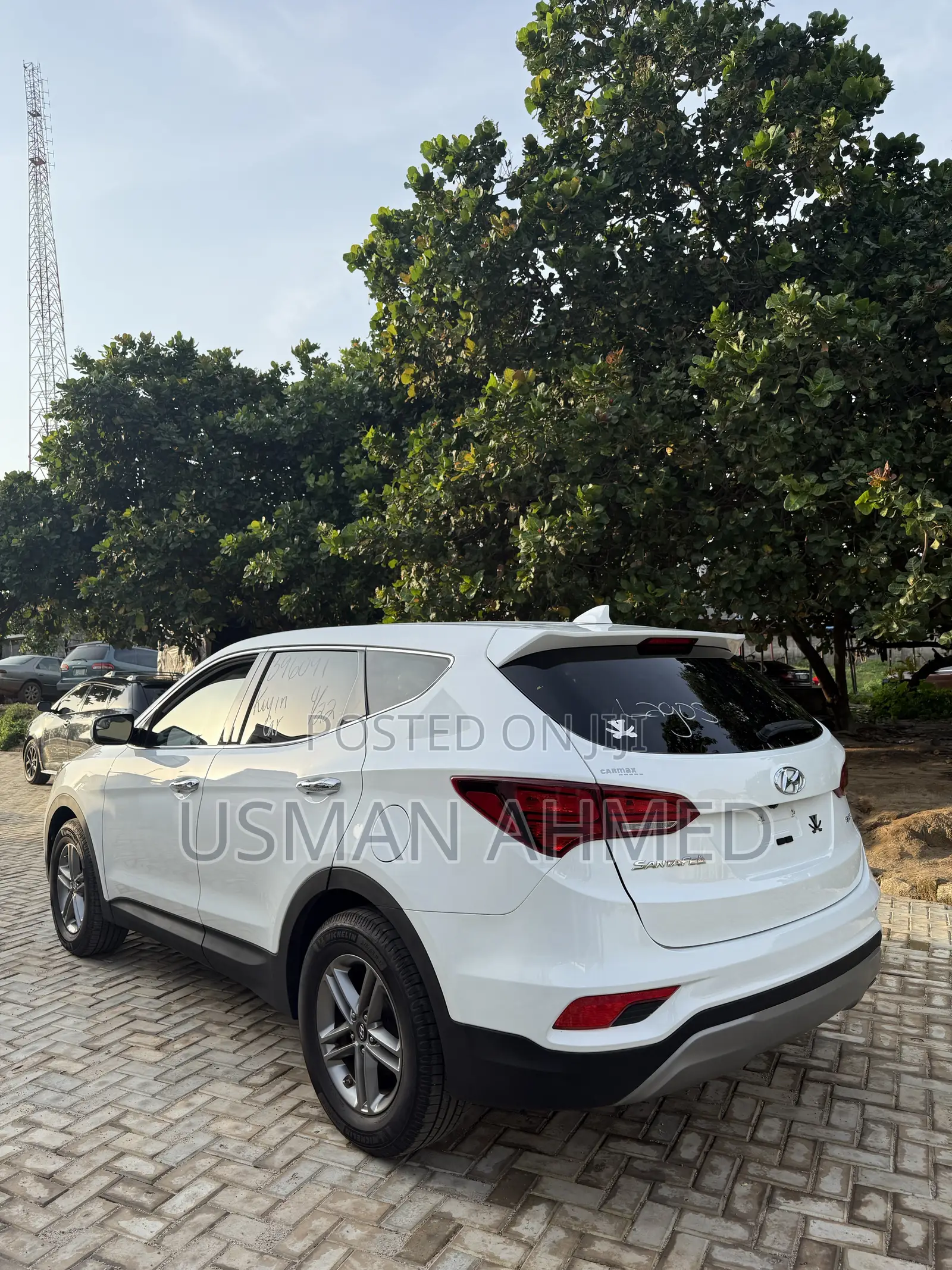 Hyundai Santa Fe 2017 White