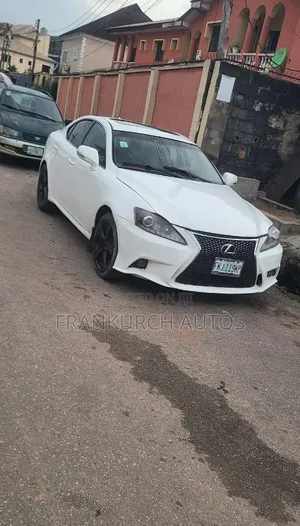 Lexus IS 2011 Off white