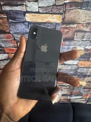 Apple iPhone X 64 GB Black