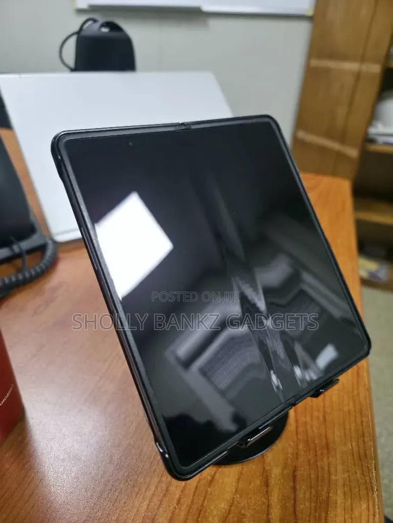 Tecno Phantom V Fold 512 GB Black