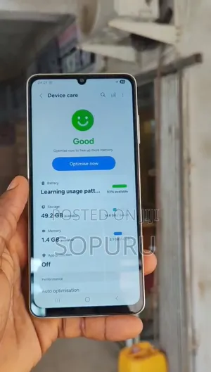 Samsung Galaxy A06 64 GB Gold