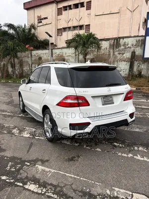 Mercedes-Benz M Class 2015 White