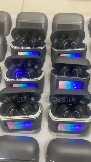 LCD Bluetooth Earpod