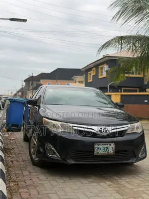 Toyota Camry LE 4dr Sedan (2.5L 4cyl 6A) 2013 Black