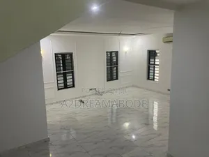 5bdrm Duplex in Lekki, Chevron for rent