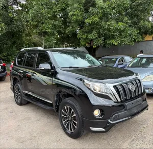 Toyota Land Cruiser Prado 2014 Black