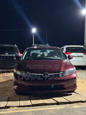 Honda Civic 2013 Maroon