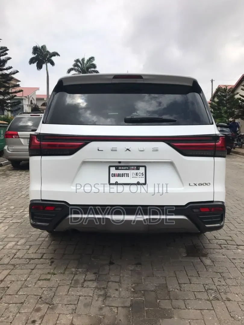 Lexus LX 2023 White