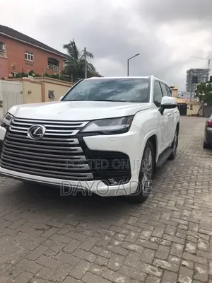 Lexus LX 2023 White