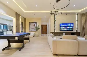 Luxurious 3 Bedroom Apartment Shortlet