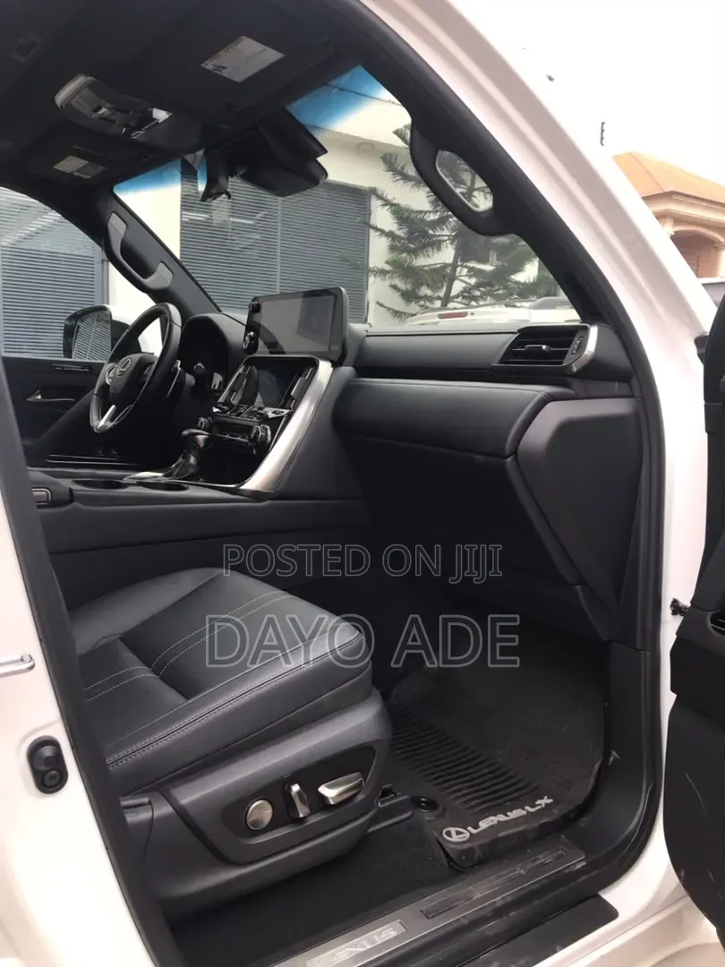 Lexus LX 2023 White
