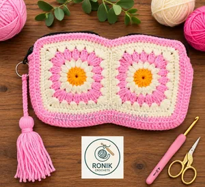 Souvenir Purse