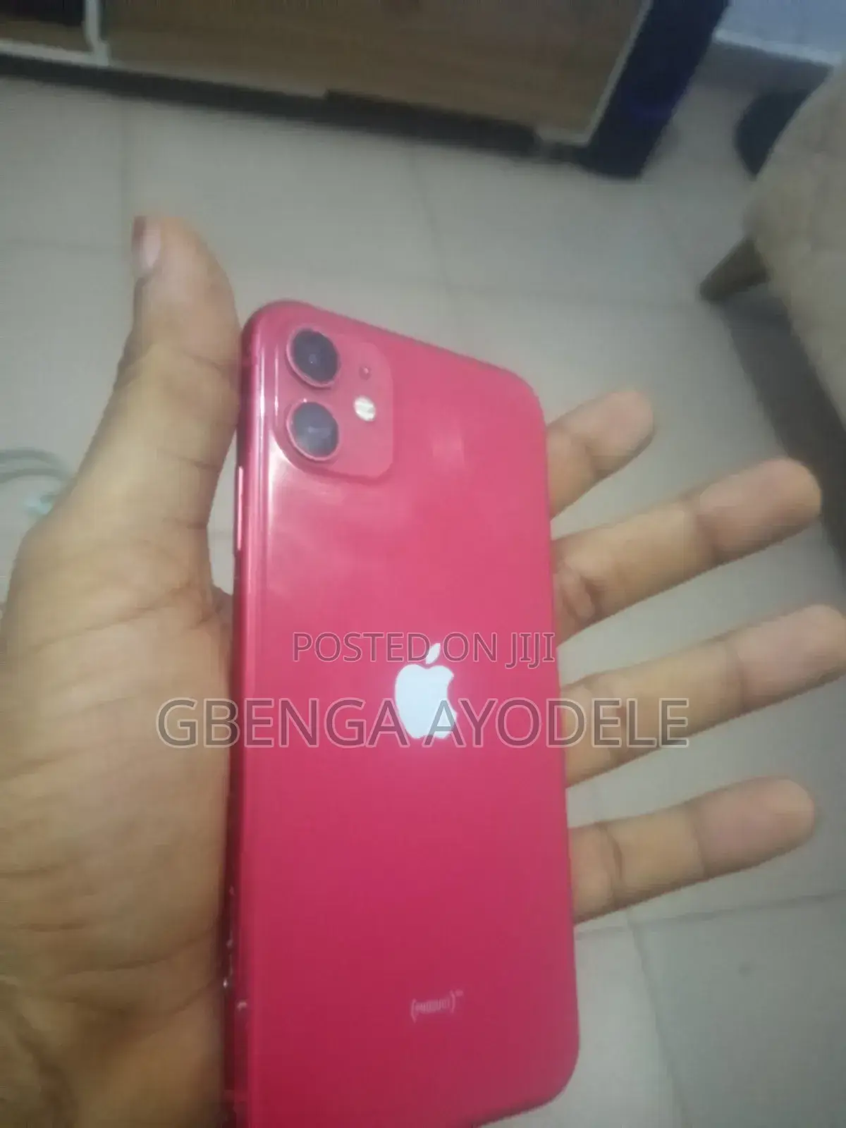 Apple iPhone 11 64 GB Red