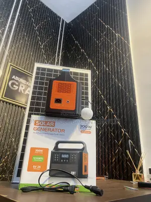 Rechargeable Solar Generator Kit
