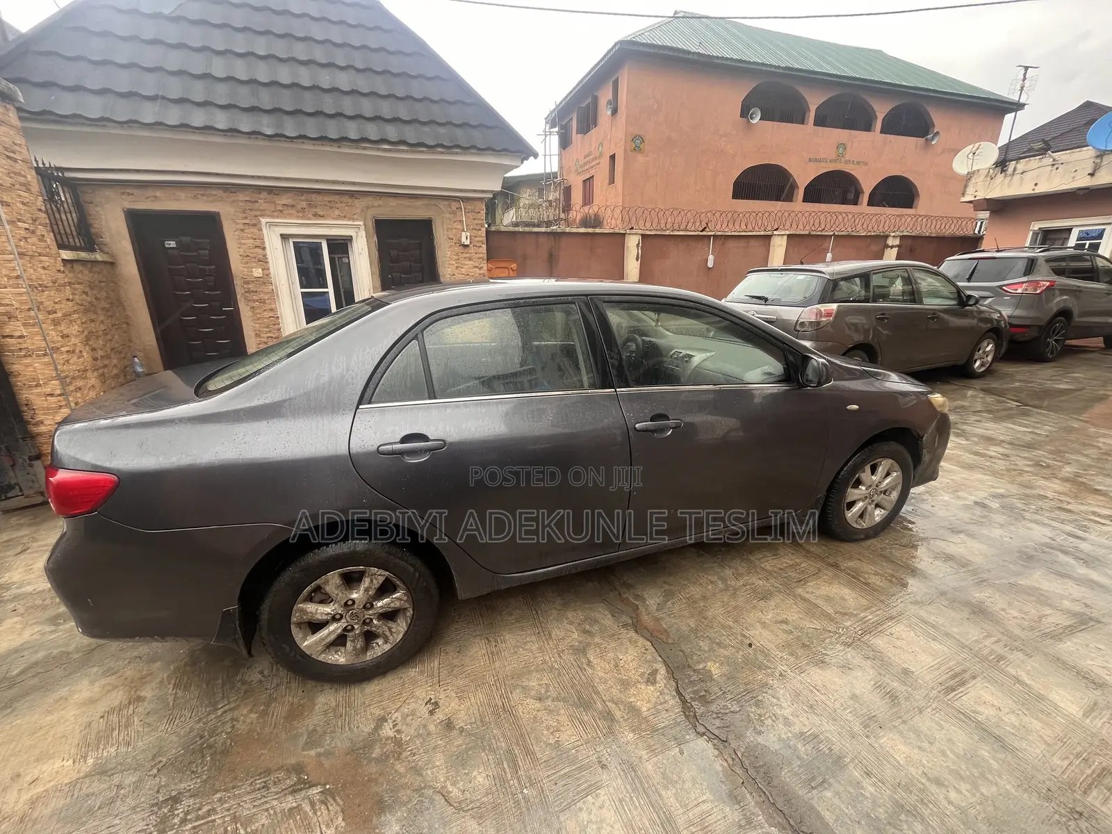 Toyota Corolla 2010 Gray